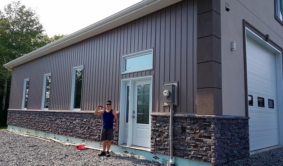 Aluminum and glass project detail