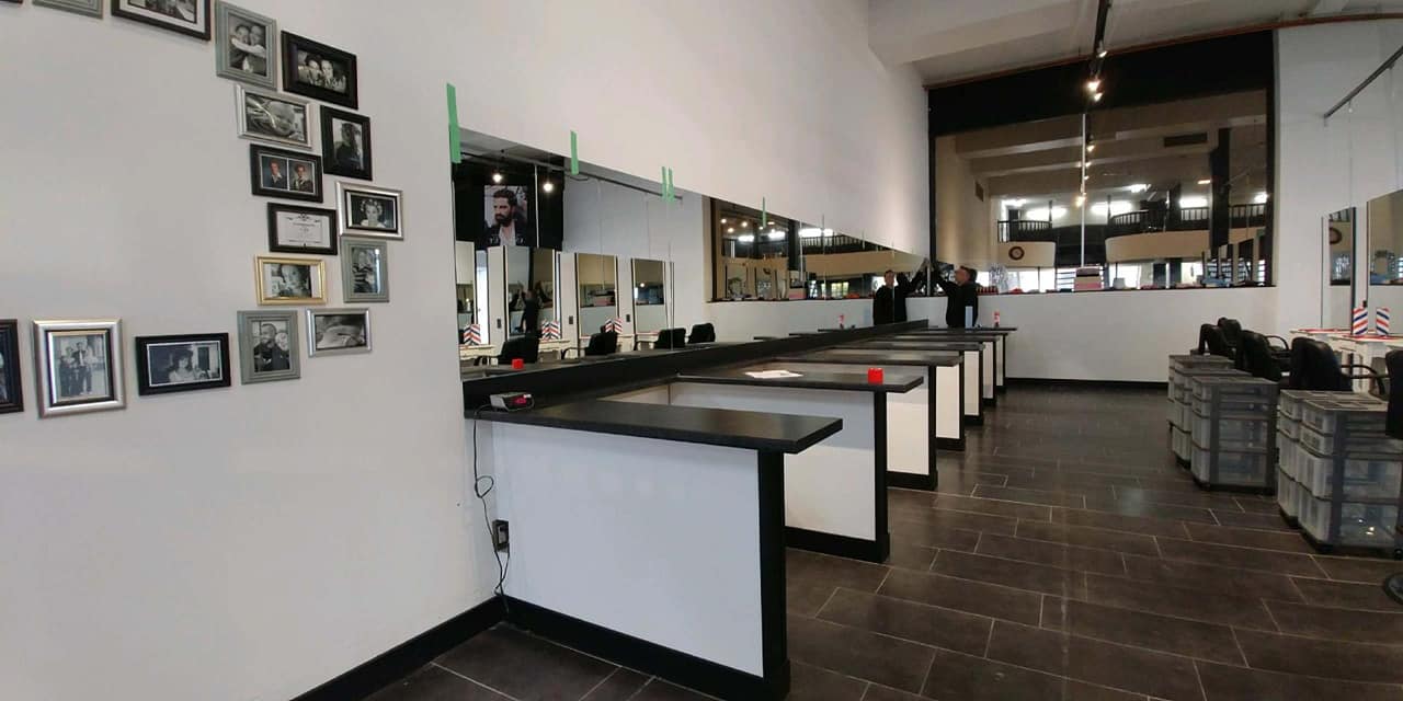 On-site glass and aluminum service in Timmins